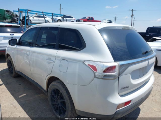 2014 MITSUBISHI OUTLANDER JA4AD3A34EZ011681 Photo 2