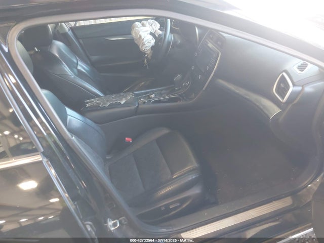 1N4AA6AP4GC395590 Nissan 2016