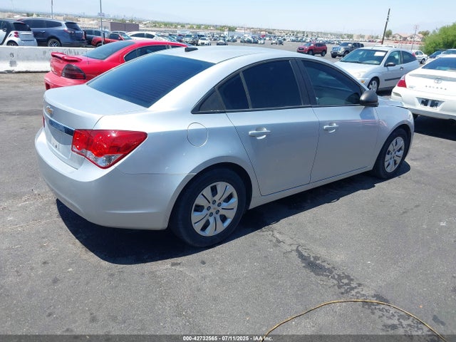 1G1PB5SG0E7217944 Chevrolet lwe