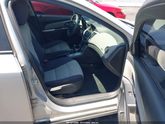 1G1PB5SG0E7217944 Chevrolet lwe