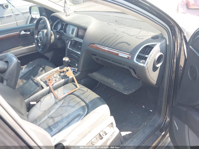 2010 AUDI Q7 WA1LYAFE4AD001591 Photo 4