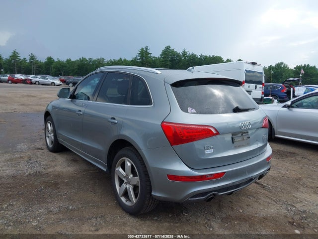 2011 AUDI Q5 WA1DKAFP4BA065432 Photo 2