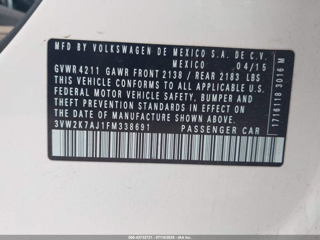 3VW2K7AJ1FM338691 Volkswagen 2015
