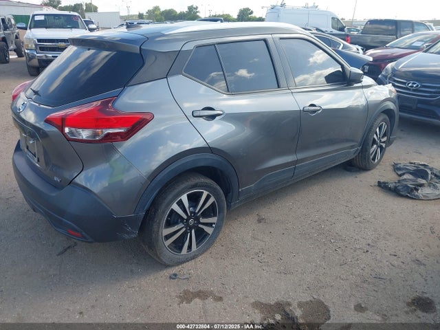3N1CP5CUXKL551257 Nissan 2019