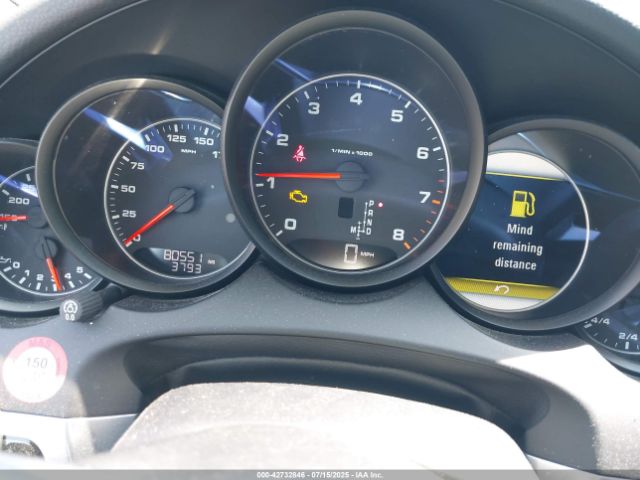 2017 PORSCHE CAYENNE WP1AA2A25HKA84442 Photo 6