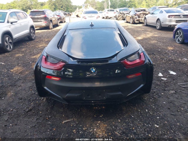 WBY2Z4C57K7D51142 BMW I8
