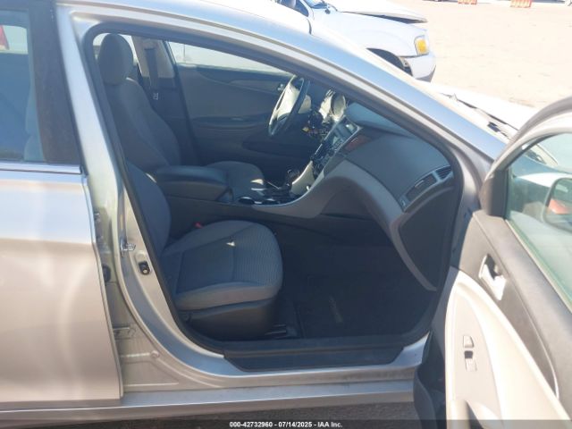2011 HYUNDAI SONATA 5NPEB4AC8BH159757 Photo 4