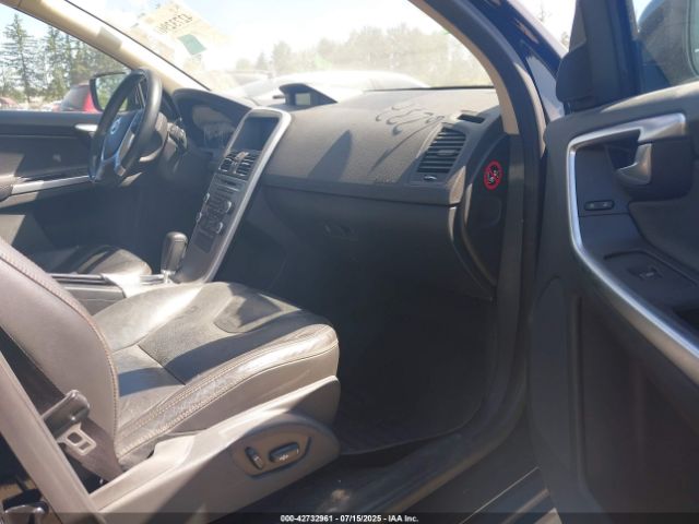 2011 VOLVO XC60 YV4952DL0B2158352 Photo 4
