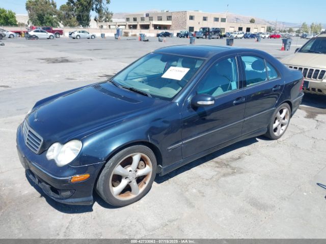2005 MERCEDES-BENZ C 230 WDBRF40J35F710180 Photo 1