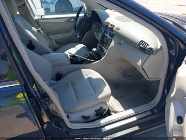 2005 MERCEDES-BENZ C 230 WDBRF40J35F710180 Photo 4