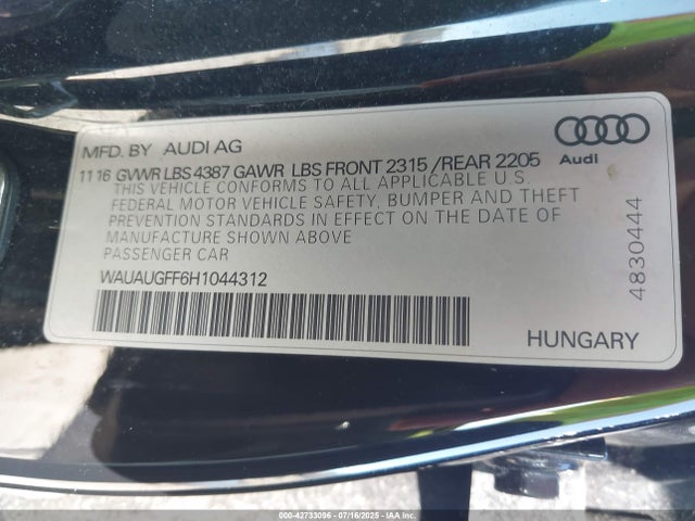 2017 AUDI A3 WAUAUGFF6H1044312 Photo 8