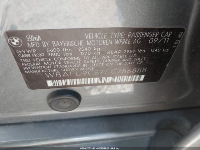 2012 BMW 550I WBAFU9C57CC786888 Photo 8