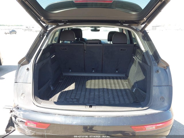 WA1ANAFY3K2071459 Audi Q5