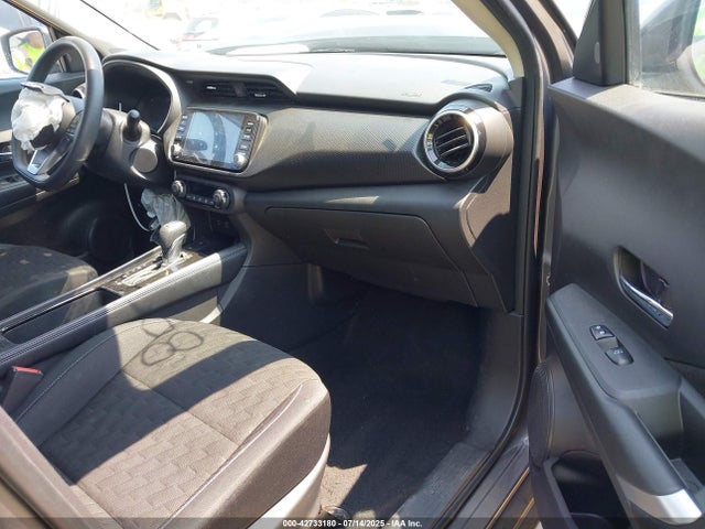 3N1CP5CV5ML523815 Nissan 2021