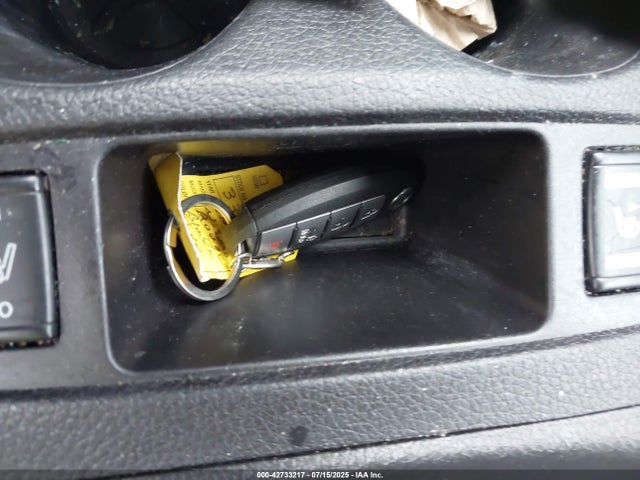 5N1AT2MV8GC758606 Nissan 2016