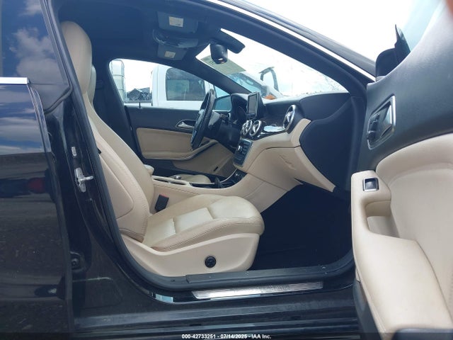 WDDSJ4EB8EN104971 Mercedes-Benz 2014