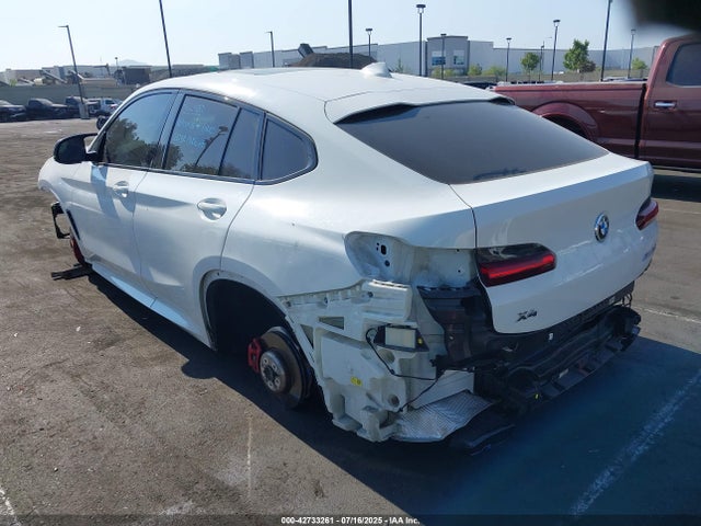 5UX43DT00N9K11406 BMW X4