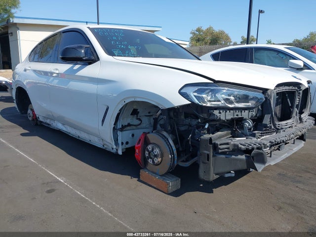 5UX43DT00N9K11406 BMW X4