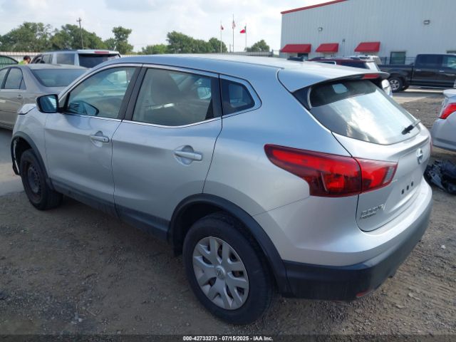 2018 NISSAN ROGUE SPORT JN1BJ1CP0JW159588 Photo 2