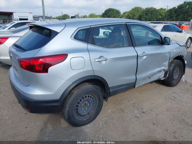 2018 NISSAN ROGUE SPORT JN1BJ1CP0JW159588 Photo 3