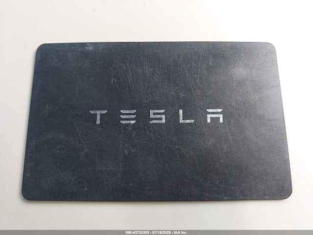 2023 TESLA MODEL 3 5YJ3E1EA0PF664316 Photo 10
