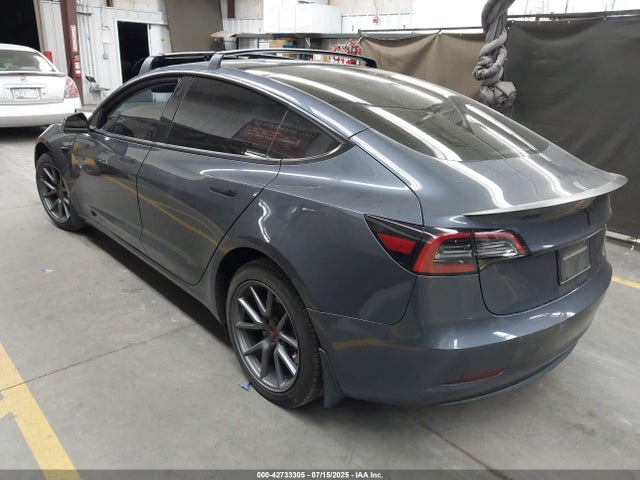 2023 TESLA MODEL 3 5YJ3E1EA0PF664316 Photo 2