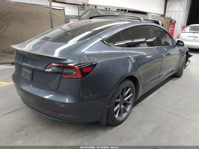 2023 TESLA MODEL 3 5YJ3E1EA0PF664316 Photo 3
