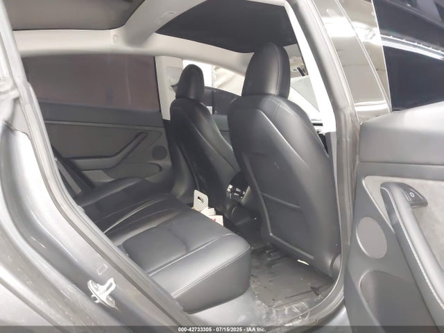 2023 TESLA MODEL 3 5YJ3E1EA0PF664316 Photo 7