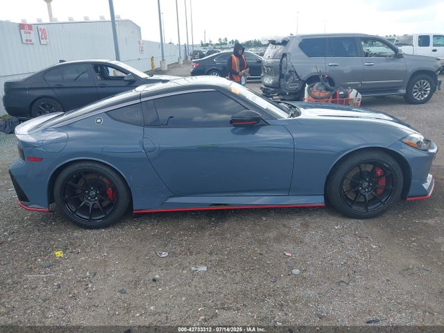 JN1BZ4CH7RM360818 Nissan Tt