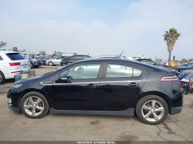 Chevrolet luu - ffv, e-flex, fam 0 2015 1G1RD6E44FU124874 Image 15