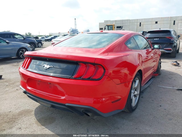1FA6P8TH1K5124201 Ford 4v