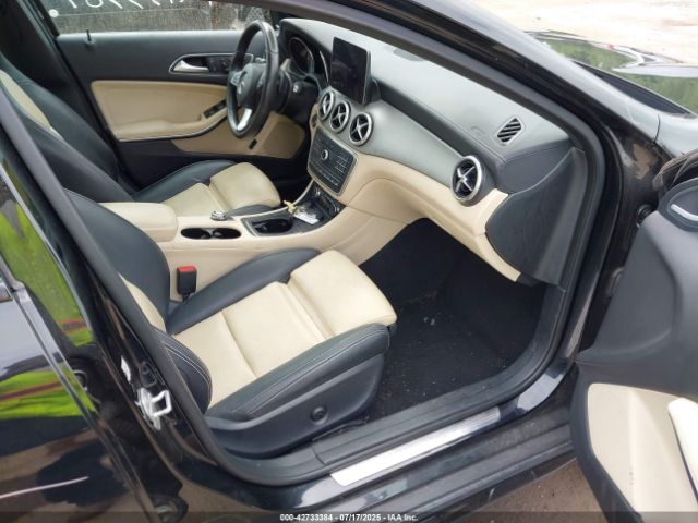 2017 MERCEDES-BENZ GLA 250 WDCTG4GBXHJ303276 Photo 4