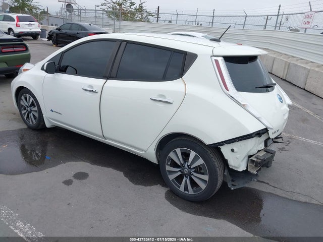 1N4BZ0CP2HC305393 Nissan 2017