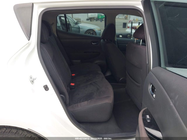 1N4BZ0CP2HC305393 Nissan 2017