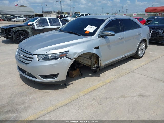 Ford Taurus 2019 1FAHP2F83KG114291 Image 2