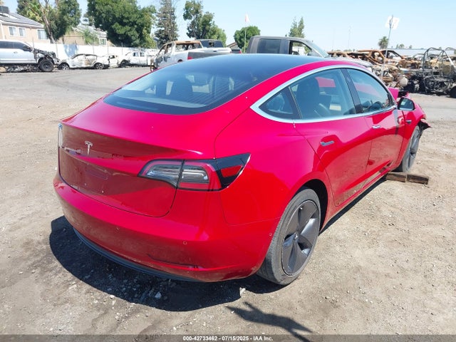 2018 TESLA MODEL 3 5YJ3E1EA5JF030796 Photo 3