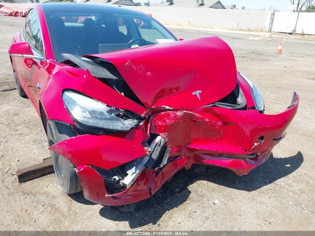 2018 TESLA MODEL 3 5YJ3E1EA5JF030796 Photo 5