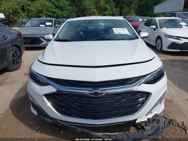 1G1ZD5ST2SF123856 Chevrolet lfv