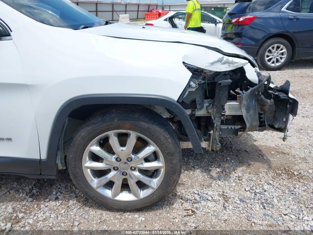 1C4PJLDB6FW566064 Jeep Cherokee