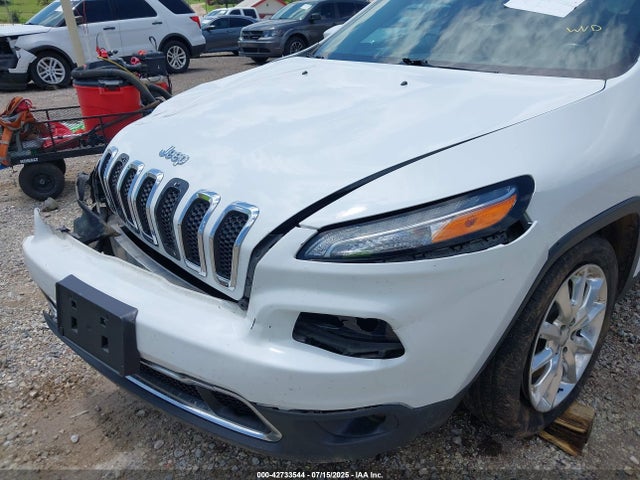 1C4PJLDB6FW566064 Jeep Cherokee