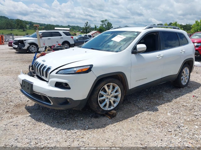 1C4PJLDB6FW566064 Jeep Cherokee