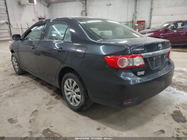 2013 TOYOTA COROLLA 2T1BU4EE1DC036784 Photo 2