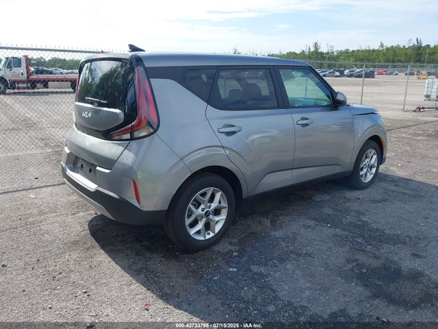 KNDJ23AU4S7931953 KIA 2025