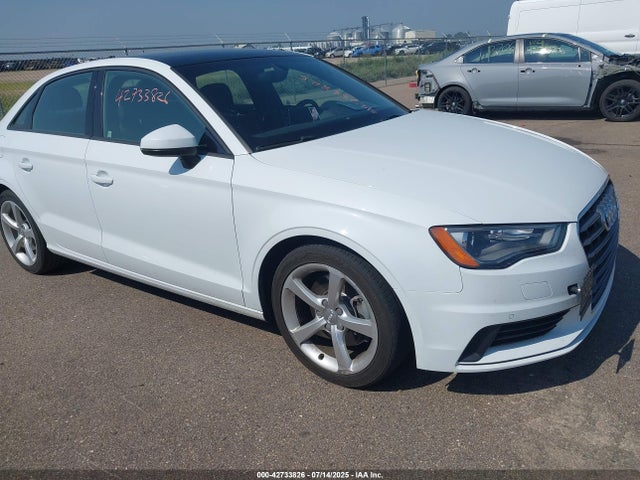 2015 AUDI A3 WAUACGFF1F1052592 Photo 5