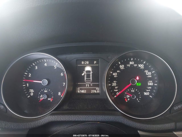 1VWDT7A35HC069008 Volkswagen tsi