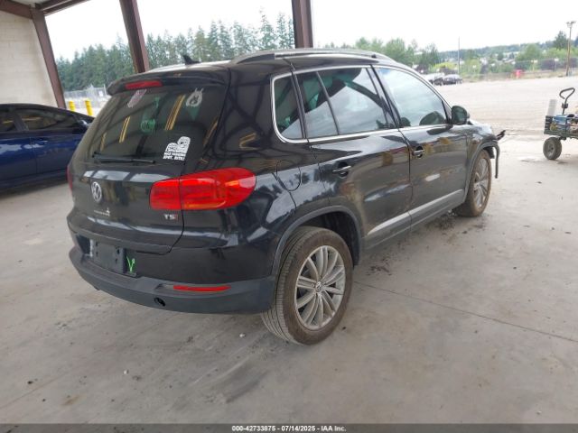2016 VOLKSWAGEN TIGUAN WVGAV7AX6GW587270 Photo 3