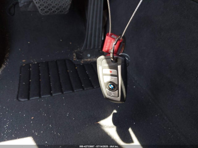 BMW 2019 2019 WBA4Z1C58KEE48867 Image 11