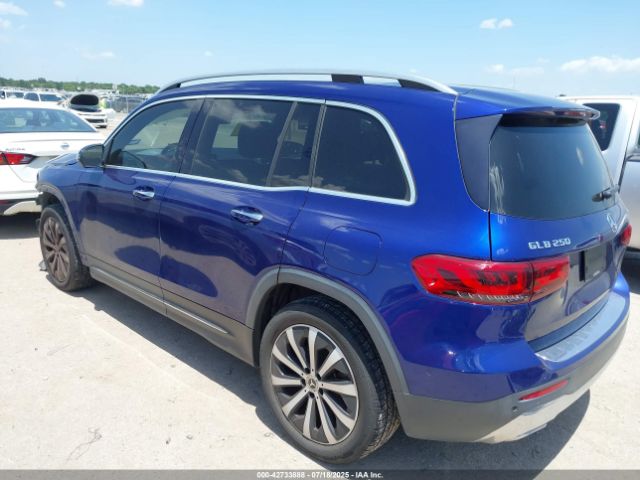 2020 MERCEDES-BENZ GLB 250 W1N4M4HB0LW024750 Photo 2