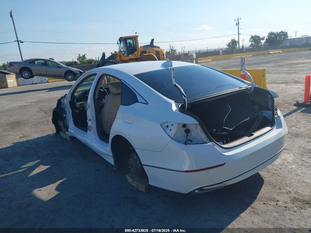 Honda lfb2 2022 1HGCV3F50NA006225 Image 3