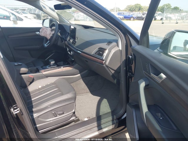 2023 AUDI Q5 WA1ABAFY2P2129674 Photo 4